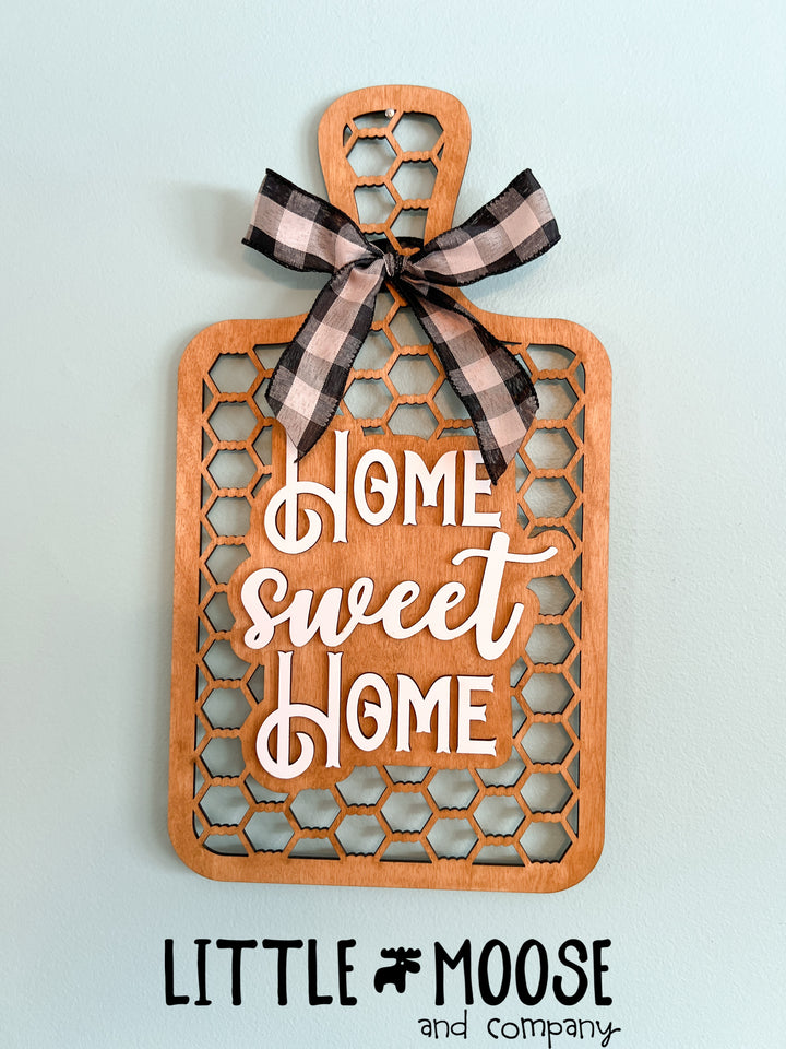 Home Sweet Home chicken wire cutting board