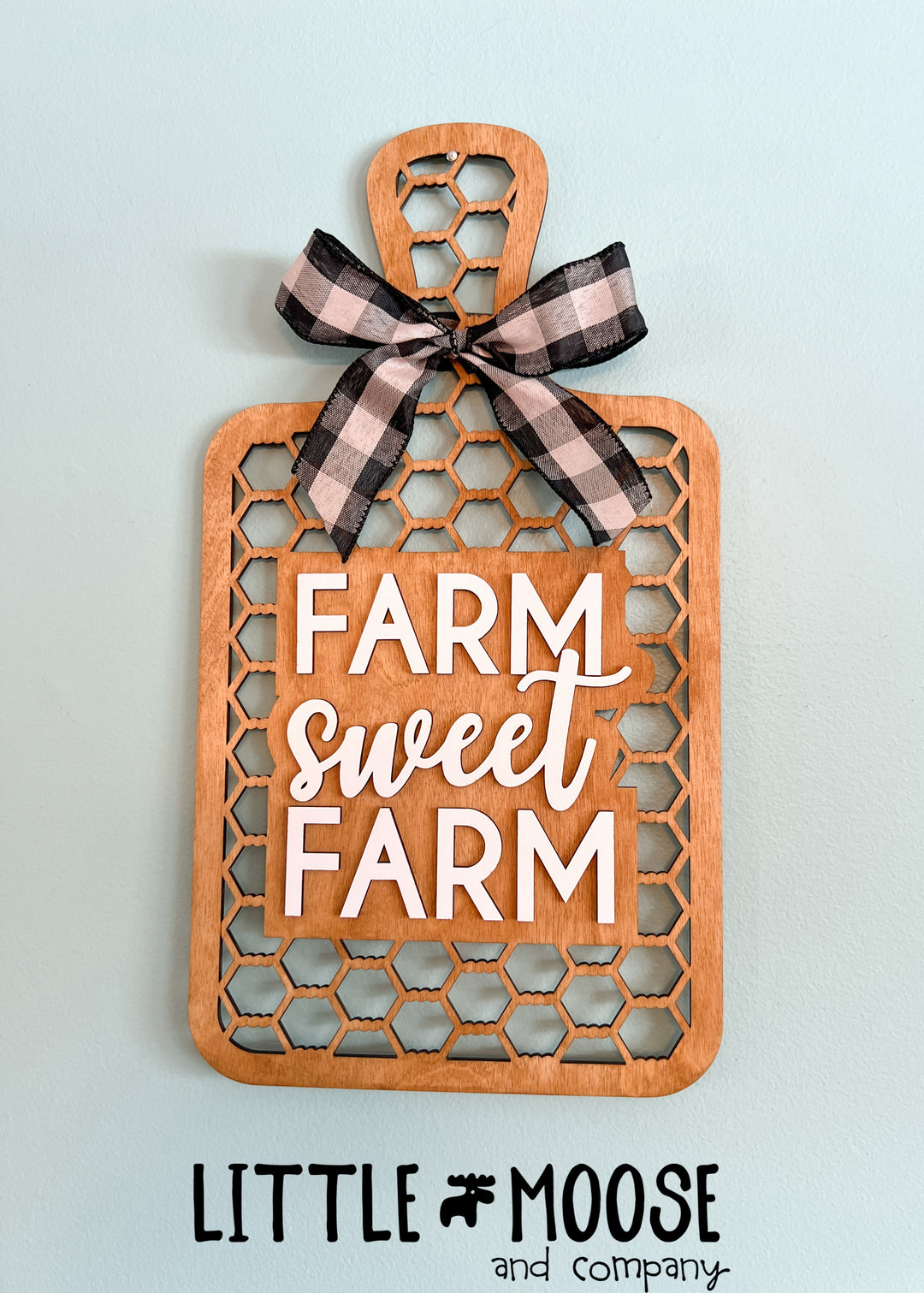 Farm Sweet Farm chicken wire cutting board