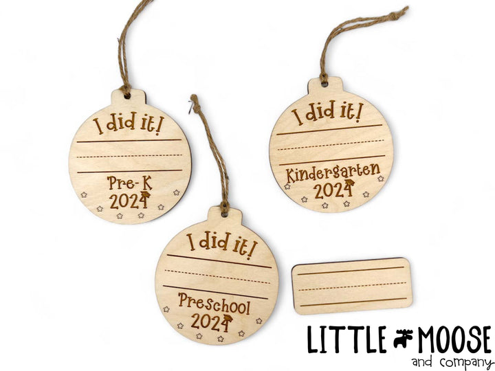 Ornament - I did it! 2024 Graduation Signature keepsake