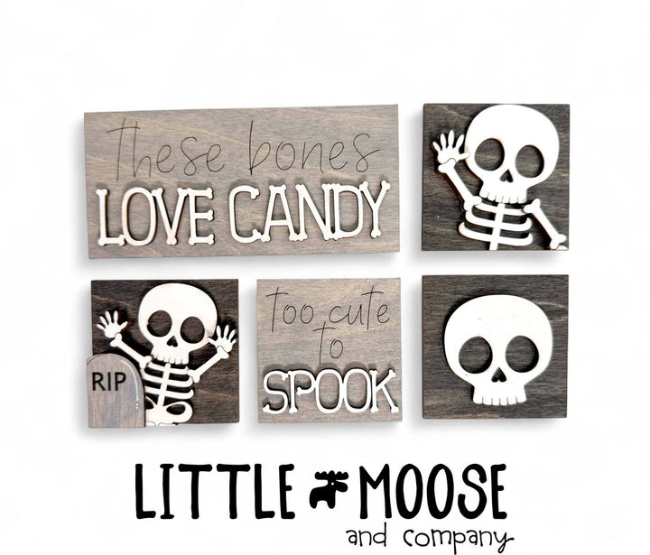 Mini Square Insert - Cute skeletons