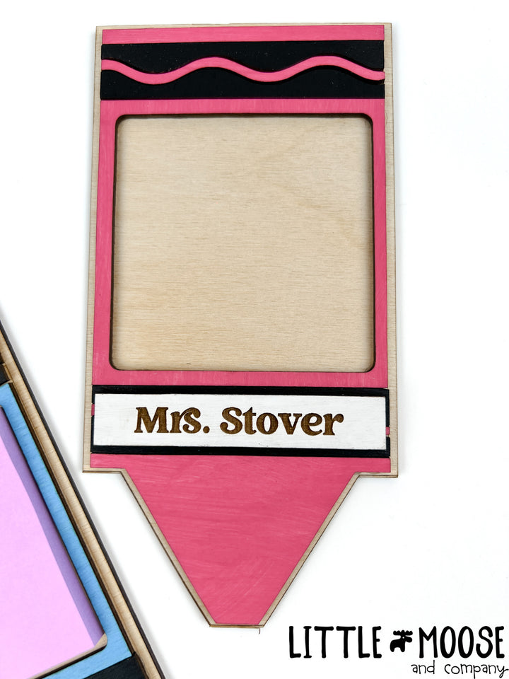 sticky note holder - crayon shaped