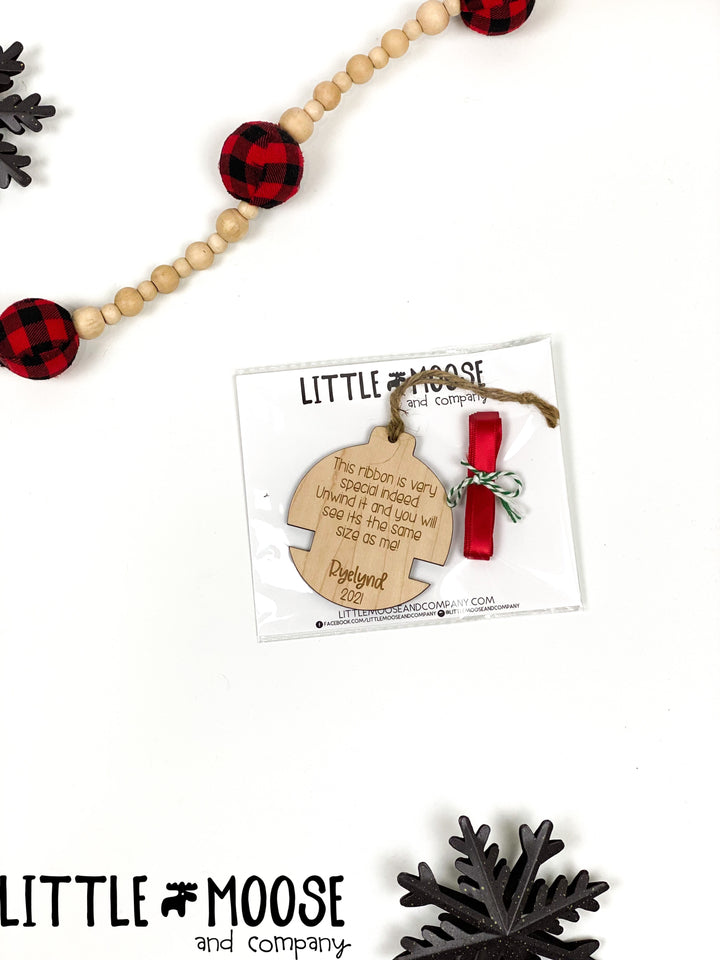 ornament this ribbon WMG red package